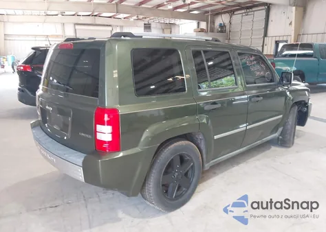 2008 Jeep Patriot Limited z USA, uszkodzony, nr VIN 1J8FF48W48D657860